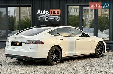 Ліфтбек Tesla Model S 2013 в Полтаві
