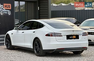 Ліфтбек Tesla Model S 2013 в Полтаві