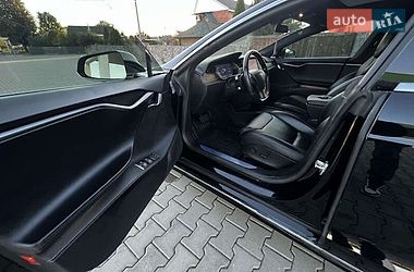 Ліфтбек Tesla Model S 2018 в Рівному