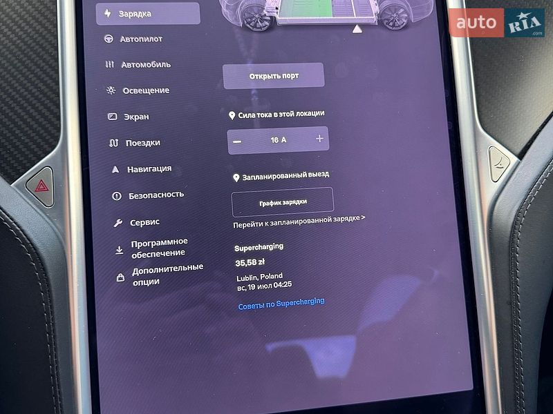 Ліфтбек Tesla Model S 2017 в Івано-Франківську