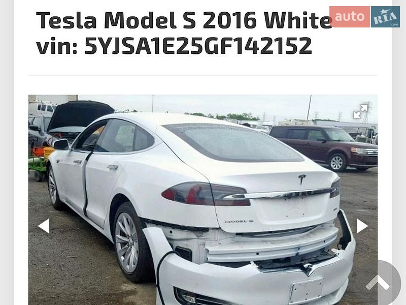 Лифтбек Tesla Model S 2016 в Киеве