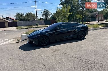 Лифтбек Tesla Model S 2018 в Запорожье