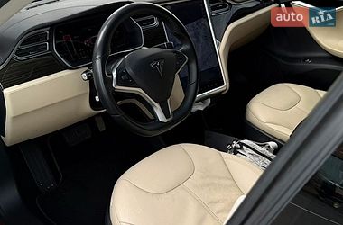 Лифтбек Tesla Model S 2014 в Киеве