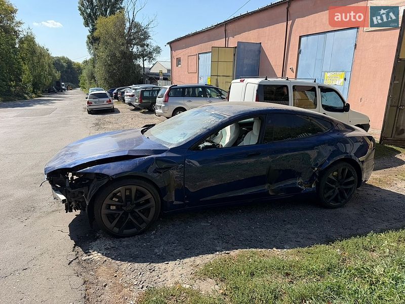 Лифтбек Tesla Model S 2021 в Хмельницком