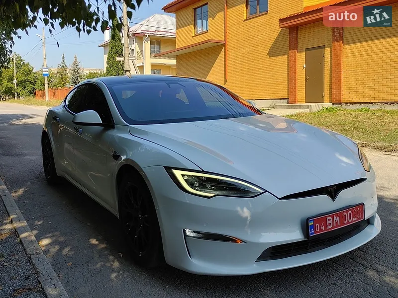 Tesla Model S 2022