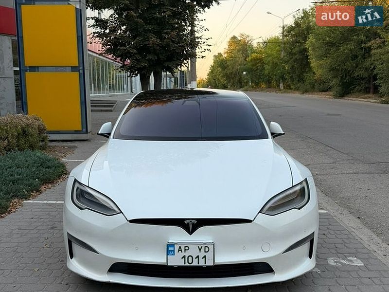 Ліфтбек Tesla Model S 2021 в Дніпрі фото 5 Ліфтбек Tesla Model S 2021 в Дніпрі