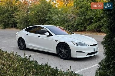 Ліфтбек Tesla Model S 2021 в Дніпрі фото 10 Ліфтбек Tesla Model S 2021 в Дніпрі