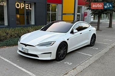 Ліфтбек Tesla Model S 2021 в Дніпрі фото 12 Ліфтбек Tesla Model S 2021 в Дніпрі
