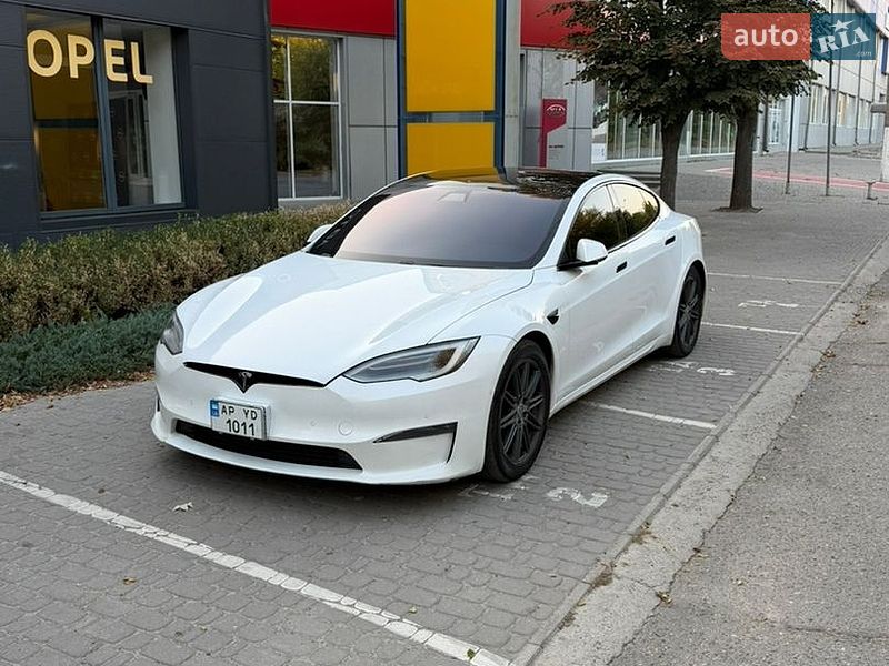Ліфтбек Tesla Model S 2021 в Дніпрі фото 15 Ліфтбек Tesla Model S 2021 в Дніпрі