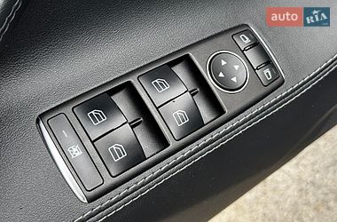 Лифтбек Tesla Model S 2013 в Луцке