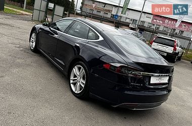 Лифтбек Tesla Model S 2013 в Луцке