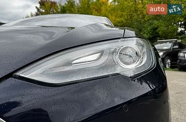 Лифтбек Tesla Model S 2013 в Луцке