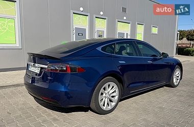 Лифтбек Tesla Model S 2018 в Виннице