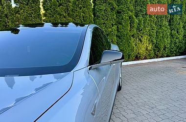 Ліфтбек Tesla Model S 2013 в Трускавці