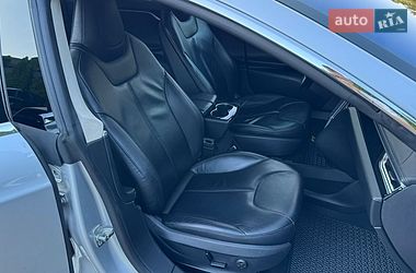 Ліфтбек Tesla Model S 2013 в Трускавці