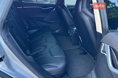 Ліфтбек Tesla Model S 2013 в Трускавці