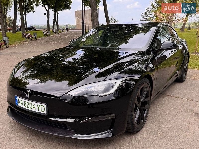 Лифтбек Tesla Model S 2022 в Киеве фото Лифтбек Tesla Model S 2022 в Киеве