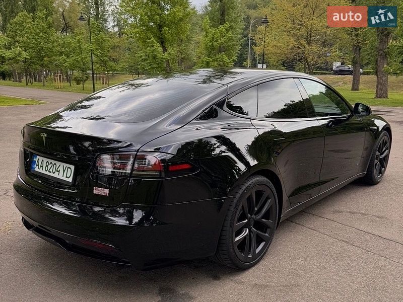 Лифтбек Tesla Model S 2022 в Киеве фото 6 Лифтбек Tesla Model S 2022 в Киеве