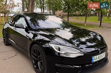 Лифтбек Tesla Model S 2022 в Киеве фото 8 Лифтбек Tesla Model S 2022 в Киеве