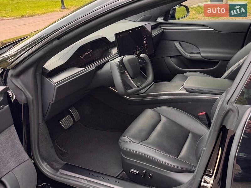 Лифтбек Tesla Model S 2022 в Киеве фото 10 Лифтбек Tesla Model S 2022 в Киеве