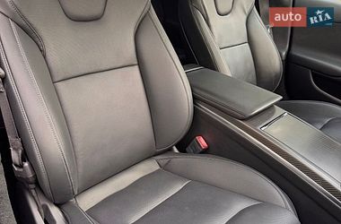 Лифтбек Tesla Model S 2022 в Киеве фото 16 Лифтбек Tesla Model S 2022 в Киеве