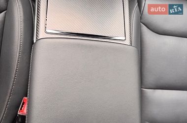 Лифтбек Tesla Model S 2022 в Киеве