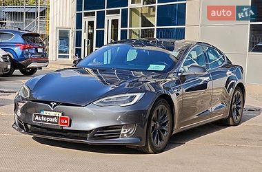 Лифтбек Tesla Model S 2018 в Харькове