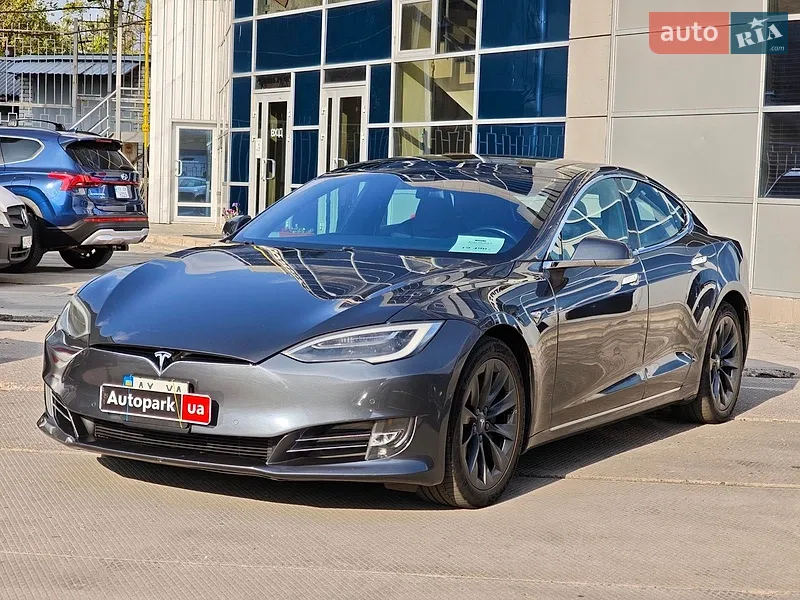 Tesla Model S
