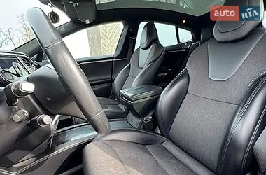 Ліфтбек Tesla Model S 2017 в Києві