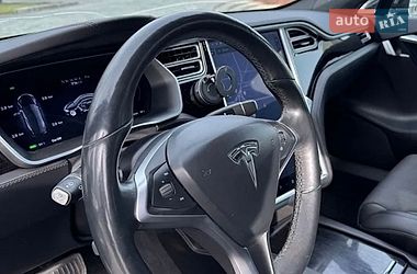 Ліфтбек Tesla Model S 2017 в Києві