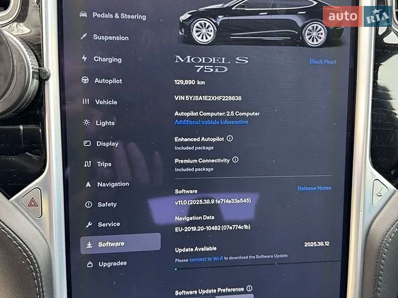 Ліфтбек Tesla Model S 2017 в Києві
