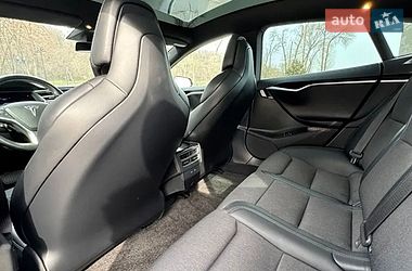 Ліфтбек Tesla Model S 2017 в Києві