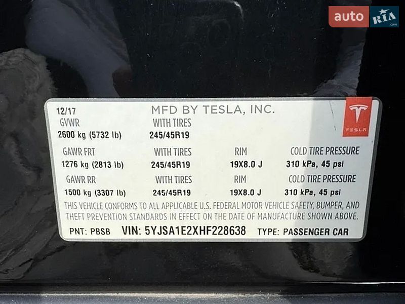 Ліфтбек Tesla Model S 2017 в Києві