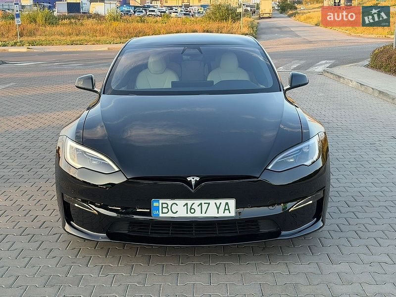 Лифтбек Tesla Model S 2021 в Стрые