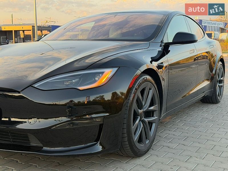 Лифтбек Tesla Model S 2021 в Стрые