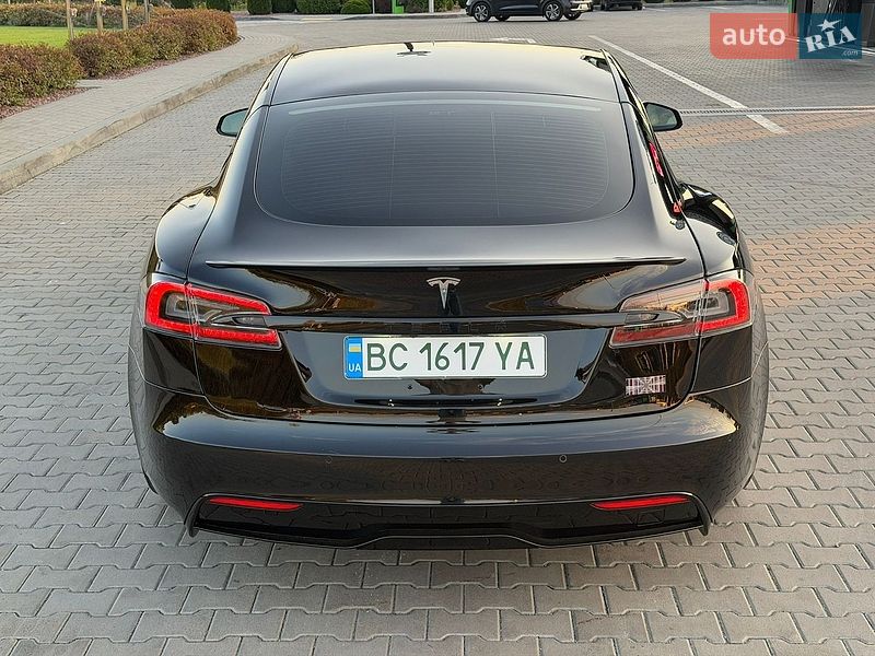 Лифтбек Tesla Model S 2021 в Стрые