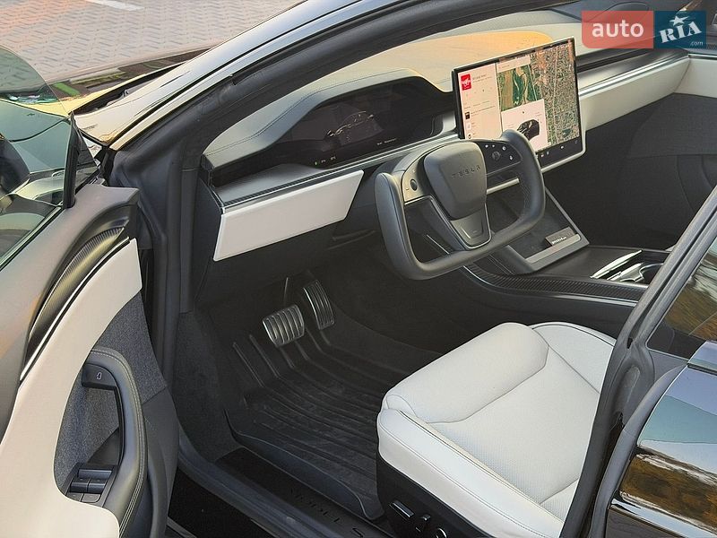 Лифтбек Tesla Model S 2021 в Стрые