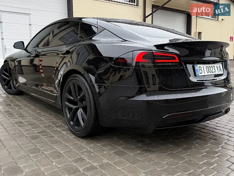 Tesla Model S