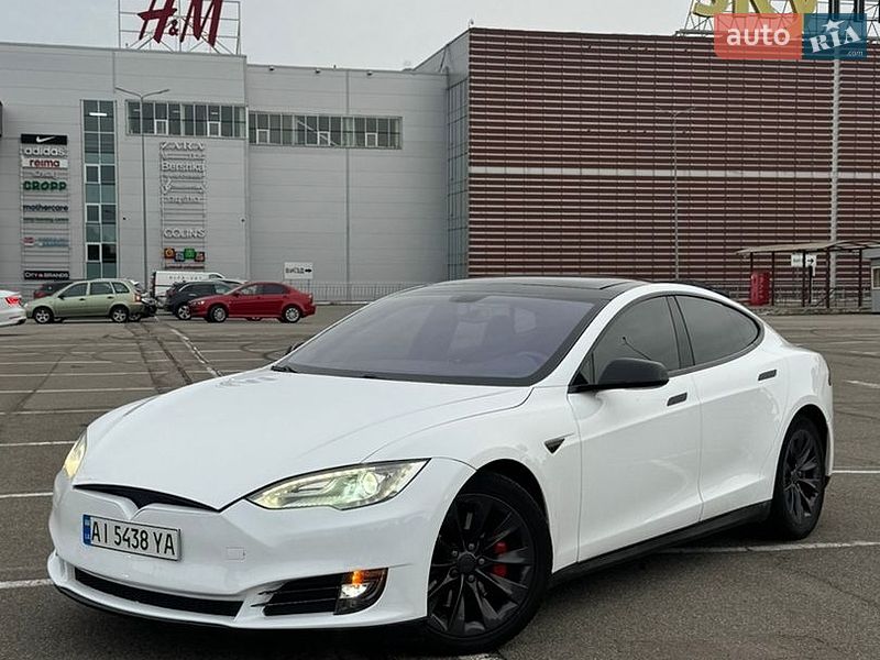 Tesla Model S 2013 Tesla Model S 2013