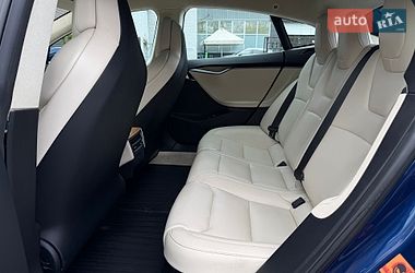 Ліфтбек Tesla Model S 2018 в Києві