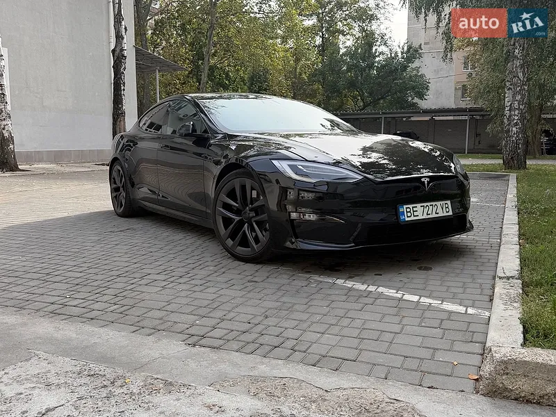 Tesla Model S