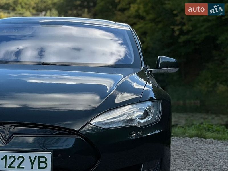 Лифтбек Tesla Model S 2013 в Виннице фото 11 Лифтбек Tesla Model S 2013 в Виннице