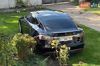 Лифтбек Tesla Model S 2013 в Киеве