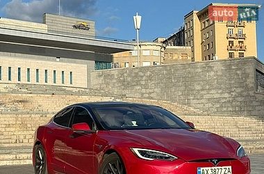 Ліфтбек Tesla Model S 2018 в Києві