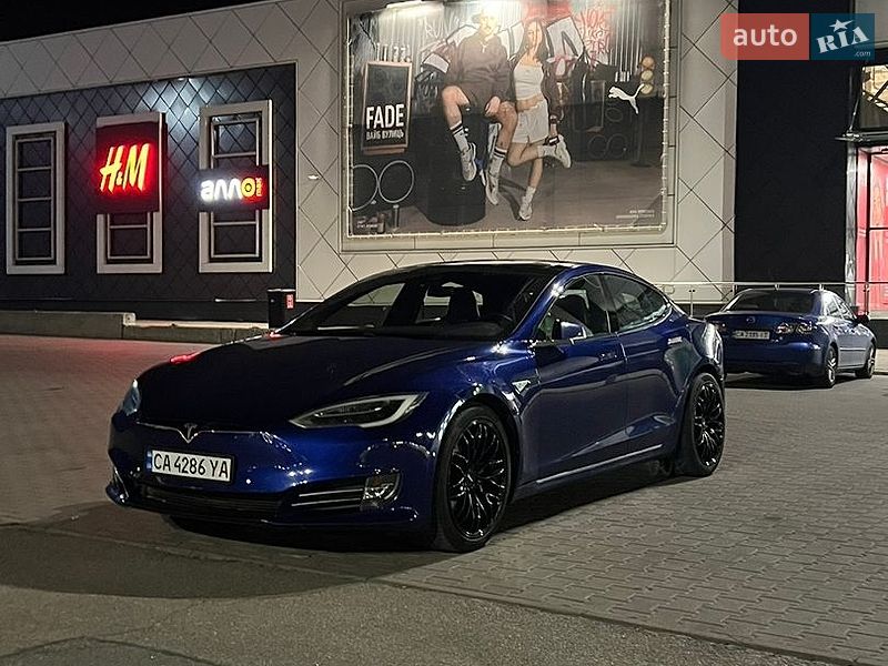 Ліфтбек Tesla Model S 2016 в Софіївській Борщагівці фото 2 Ліфтбек Tesla Model S 2016 в Софіївській Борщагівці