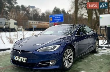 Ліфтбек Tesla Model S 2016 в Софіївській Борщагівці фото 32 Ліфтбек Tesla Model S 2016 в Софіївській Борщагівці