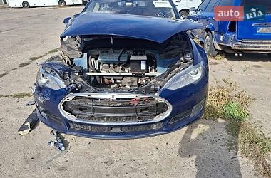 Ліфтбек Tesla Model S 2015 в Миколаєві фото 4 Ліфтбек Tesla Model S 2015 в Миколаєві