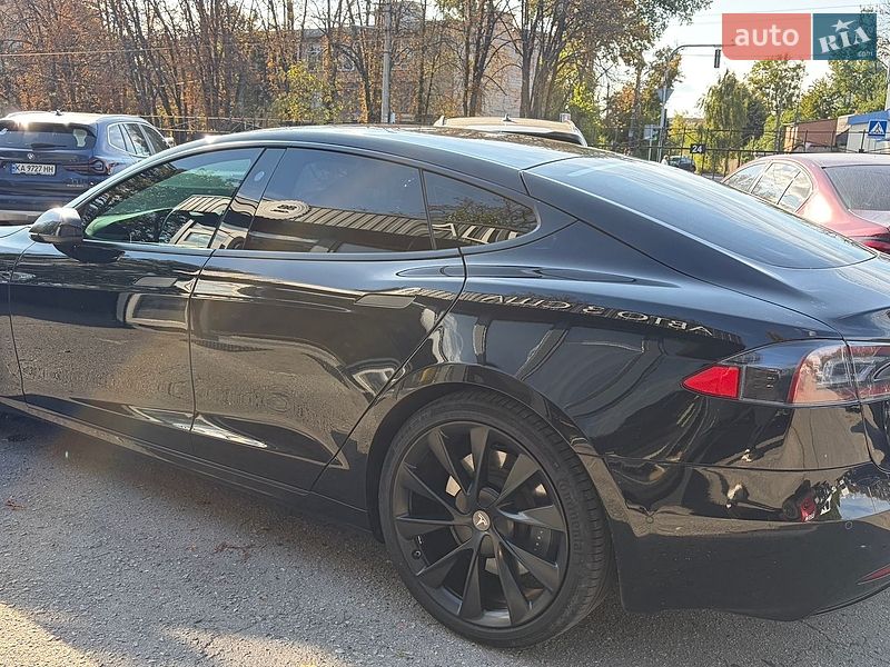 Ліфтбек Tesla Model S 2018 в Полтаві
