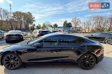 Ліфтбек Tesla Model S 2018 в Полтаві