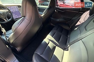 Ліфтбек Tesla Model S 2018 в Полтаві